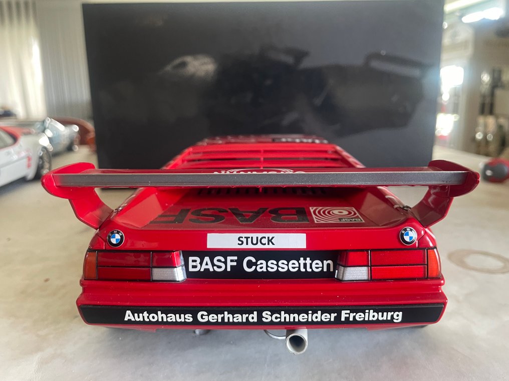 MiniChamps 1:18 - Model car - BMW M1 Procar GS Tuning #2.1