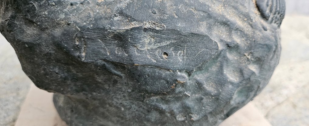 Dal modello di Giovanni Varlese (1822-1922) - 雕刻, Pescatorello - 76 cm - 青铜，大理石 #4.3