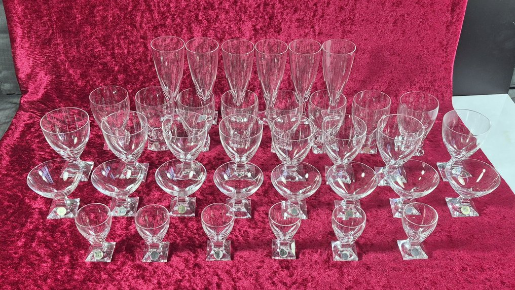 Peill und Putzler - Wilhelm Wagenfeld - Drinking service (36) - Model 'Karat' - Crystal #1.0