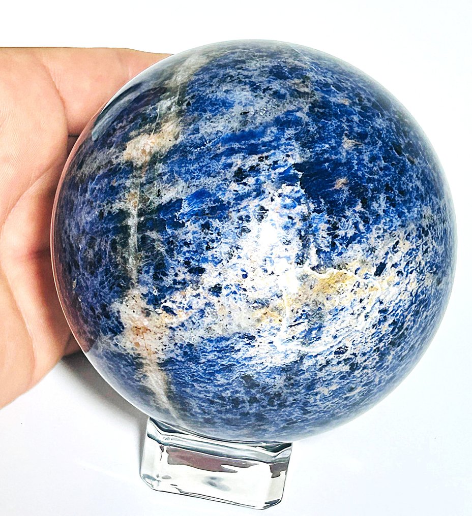 ***NINCS ÁRVERÉSI LIMIT*** Kifinomult sötétkék sodalit gömb – Csiszolt kristálygömb - Ø 92mm- 1074 g - (1) #3.2