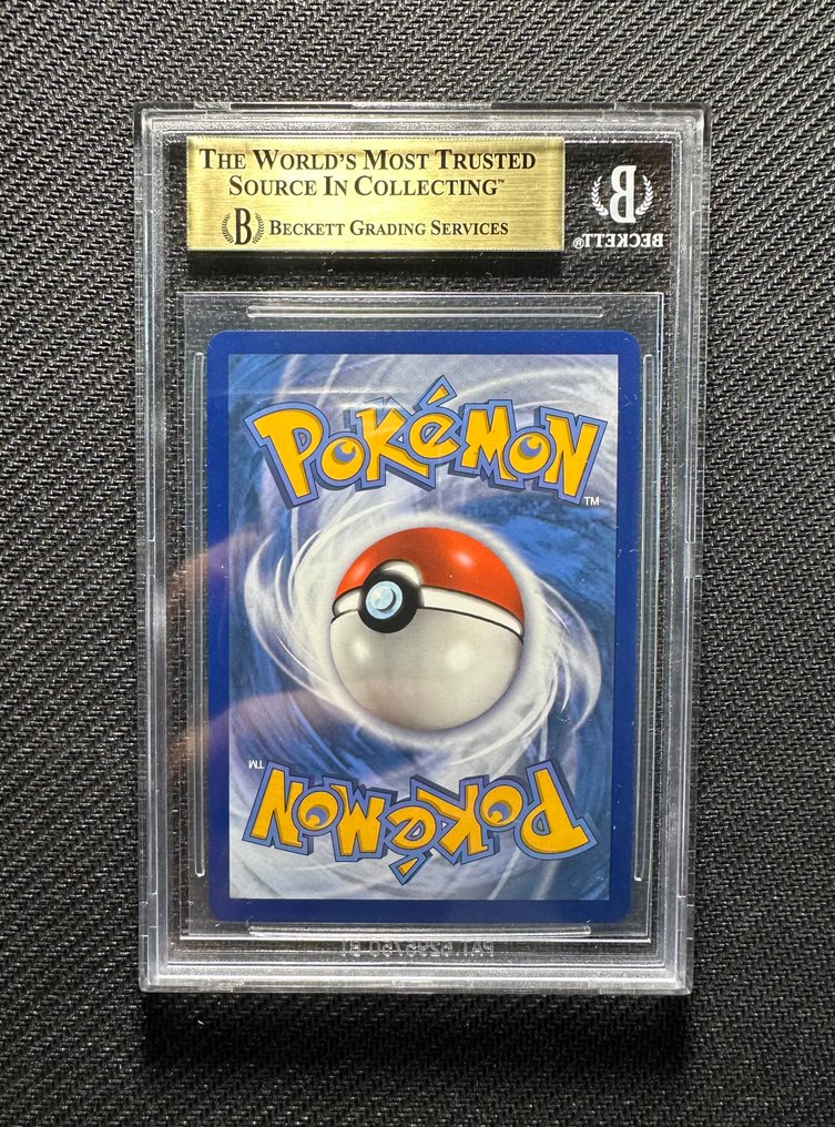 Pokémon - 1 Graded card - Lycanroc GX SV67 Foil, Full art, Alt art - Beckett 9.5 - Sun & Moon - Hidden Fates #1.0