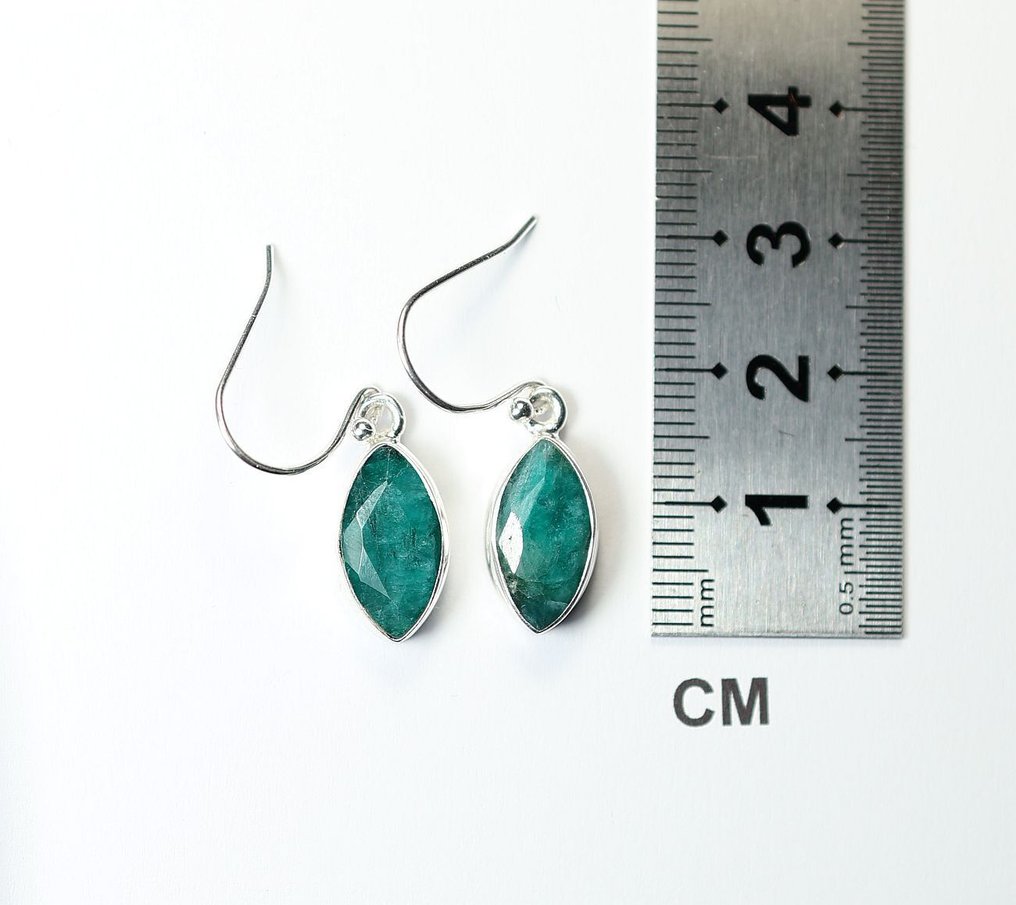 Σμαράγδι 2 σκουλαρίκια / καινούργια- 4.52 g - (2) #2.1