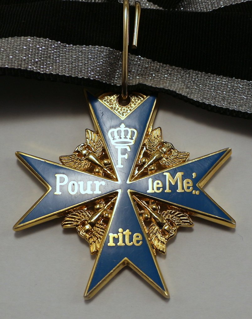 Γερμανία - Στρατιωτικό μετάλλιο - Pour le Mérite, Fürstlich Lippischer Hausorden Ehrenkreuz + Σοβιετικό Μετάλλιο - Αντίγραφα #3.2