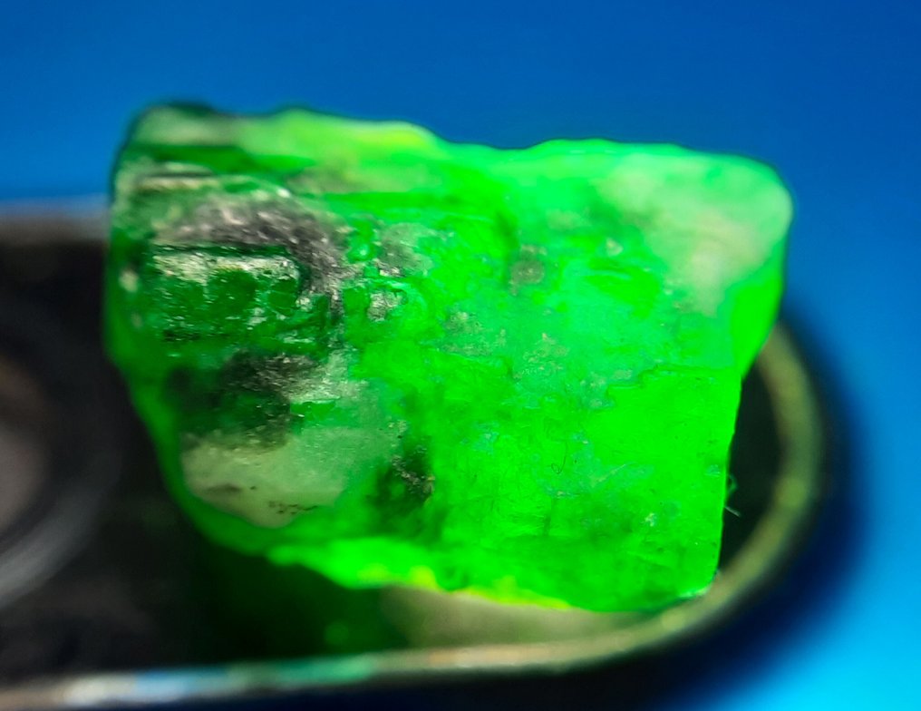 6 ct - Ακατέργαστο φυσικό σμαράγδι Τραχύς- 1.2 g #3.2