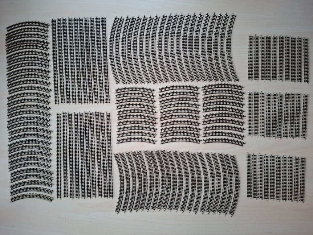 Märklin Z - 8500 serie - Modellbahngleise (150) - Sortiment Mini-Clun rails #1.0