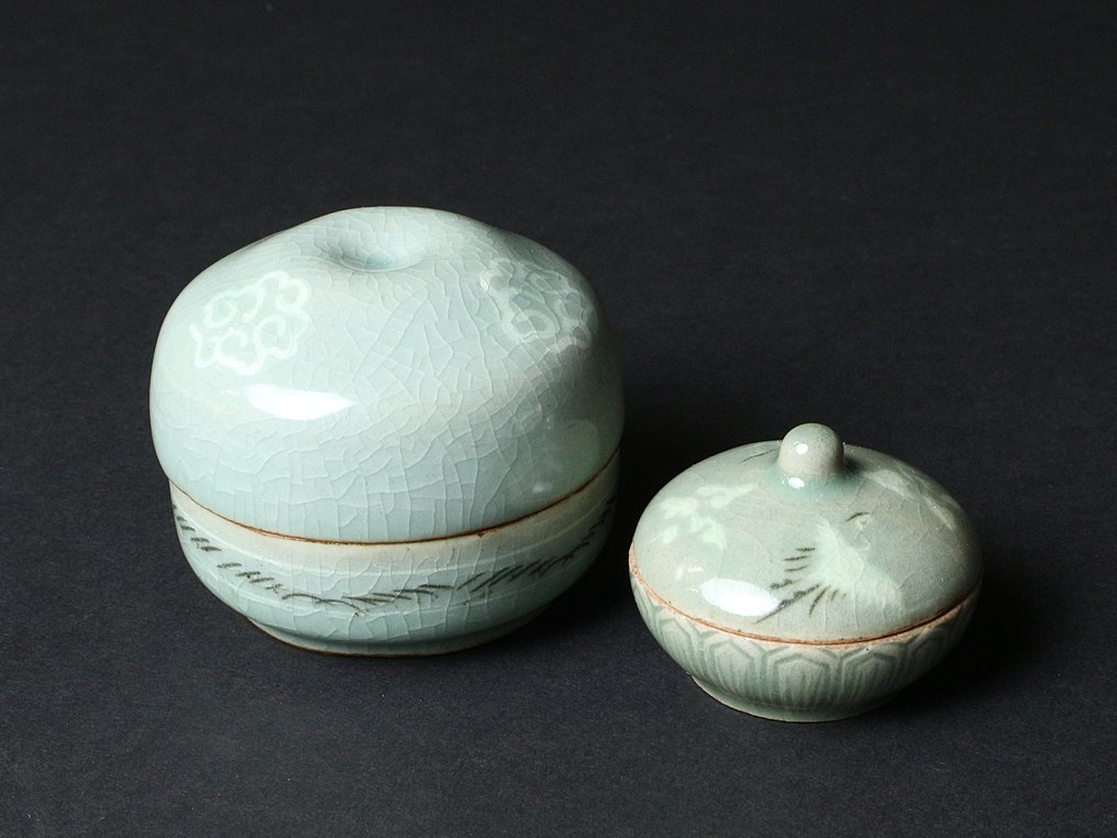 容器 - 高丽青瓷香炉，由韩国活国家宝藏申相浩（申相浩）和志共同创作 #1.0