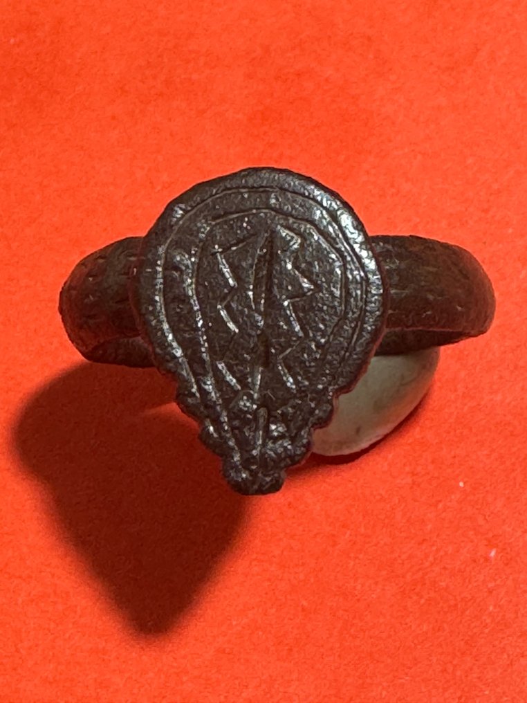 Middeleeuwen, kruisvaardersperiode vingerring (Zonder minimumprijs) #1.0