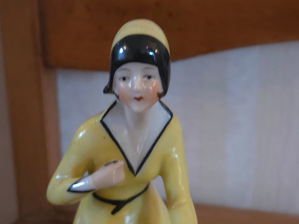 雕像 - Figurine de dame de fleurs Art déco - 瓷 #3.2