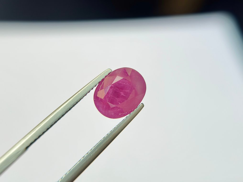 χωρίς τιμή ασφαλείας - 1 pcs  Κόκκινο Ρουμπίνι  - 5.42 ct - Bellerophon Gemlab - Μπούρμα, κόκκινο ρουμπί, χωρίς θερμότητα. #2.1