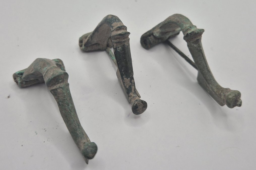 Αρχαίο ρωμαϊκό, Αυτοκρατορικό Μπρούντζος Περόνη της κνήμης  (χωρίς τιμή ασφαλείας) #4.3