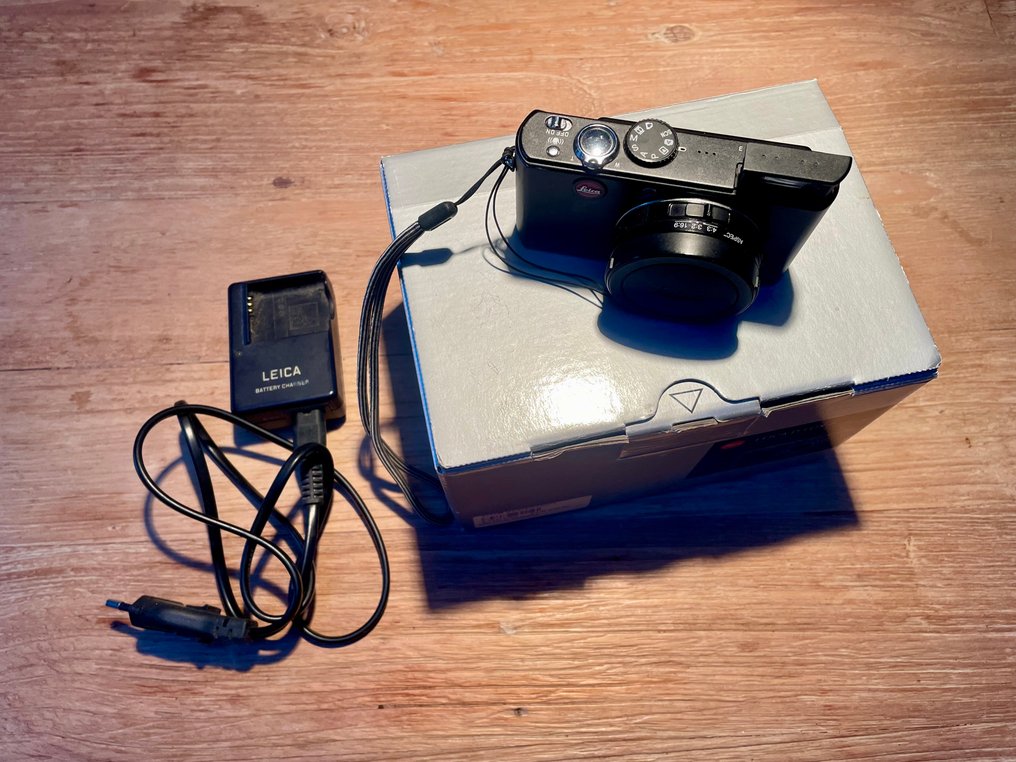 Leica D-Lux 3 Digital compact camera #2.1
