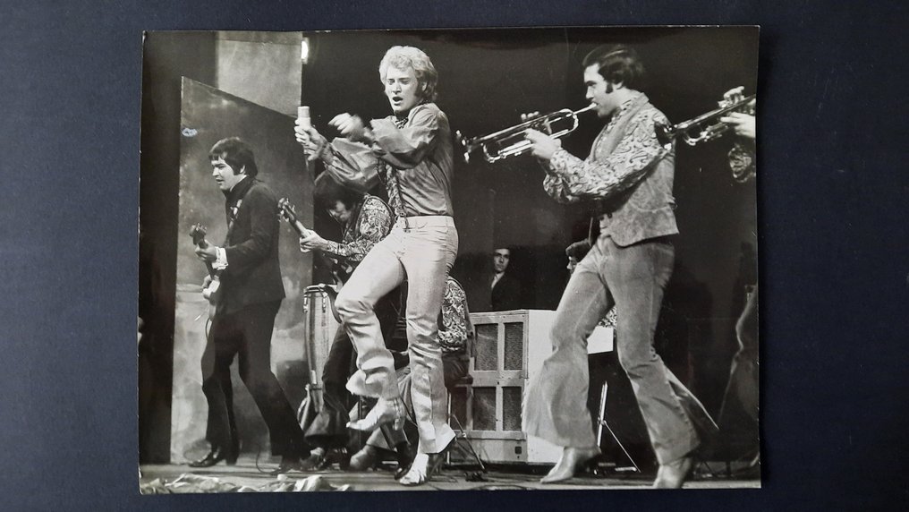 Associated Press Photo Keystone - 2 Photographies Jhonny Hallyday au Gala de l Unicef 1967 #1.0