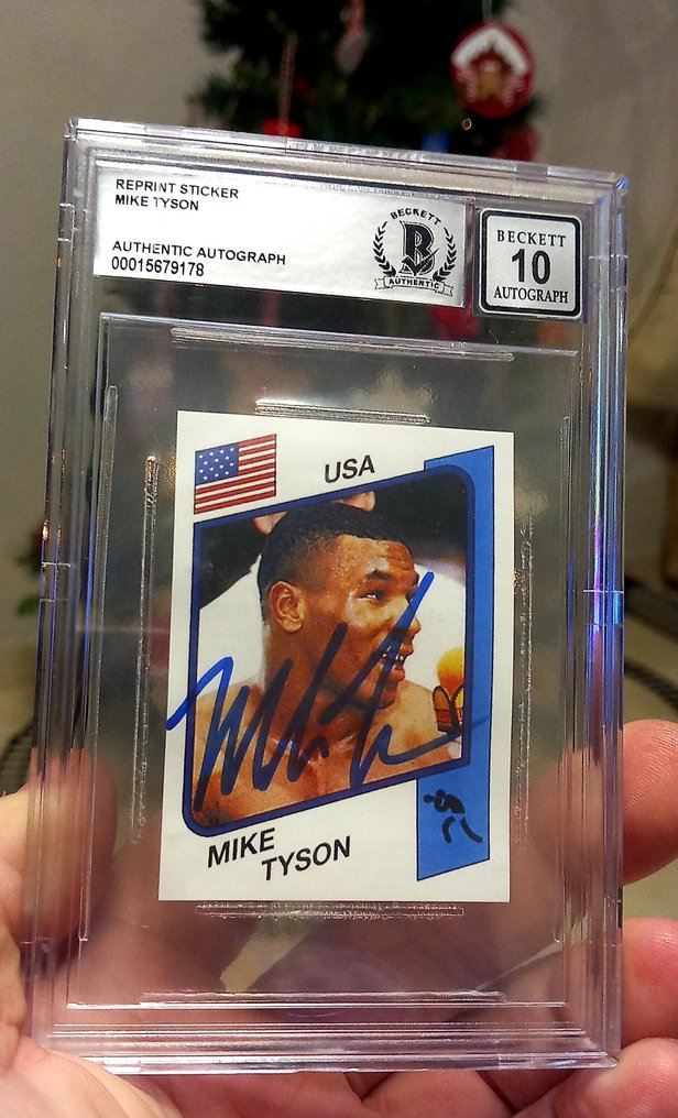 Panini Mike Tyson AUTHENTIC AUTO - Beckett 10 - 1 Graded card #1.0