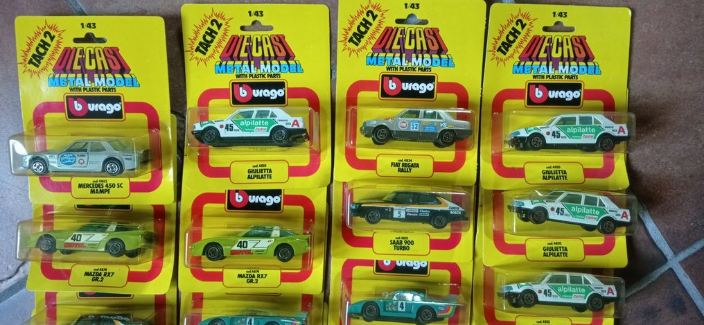 Bburago 1:43 - Model coupé (332) - Bburago Tach 2 serie 1/43 - touch 2 #2.1