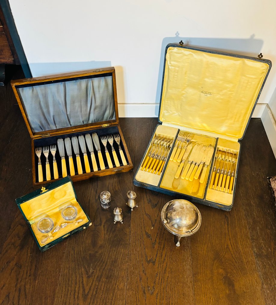 Σερβίτσιο τραπεζιού (7) - Ασημί, Κρύσταλλο, Βακελίτης, Επάργυρο #1.0