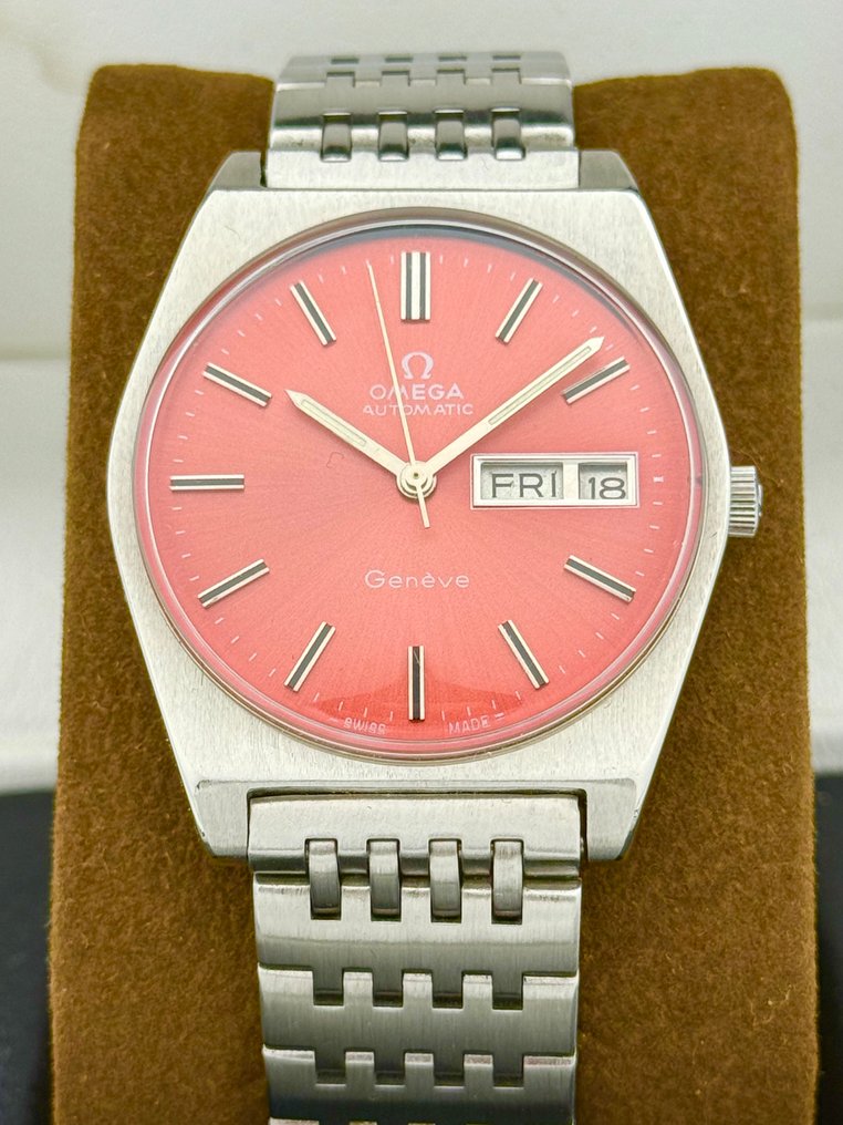 Omega - Sem preço de reserva - Automatic Coral Red Dial Geneve Day-Date Cal.1020 - 166.0120 - Homem - 1972 #2.1