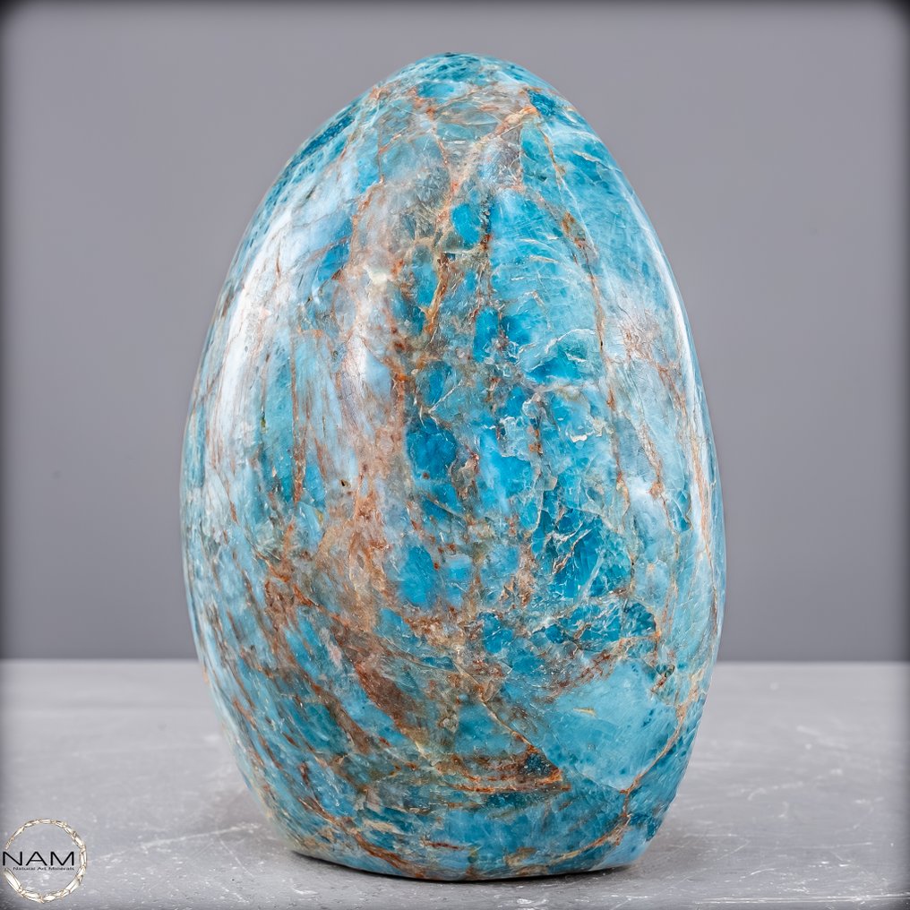 闪亮的马达加斯加自然形态的磷灰石 一个迷人的蓝色自然宝石- 1661.38 g #1.0