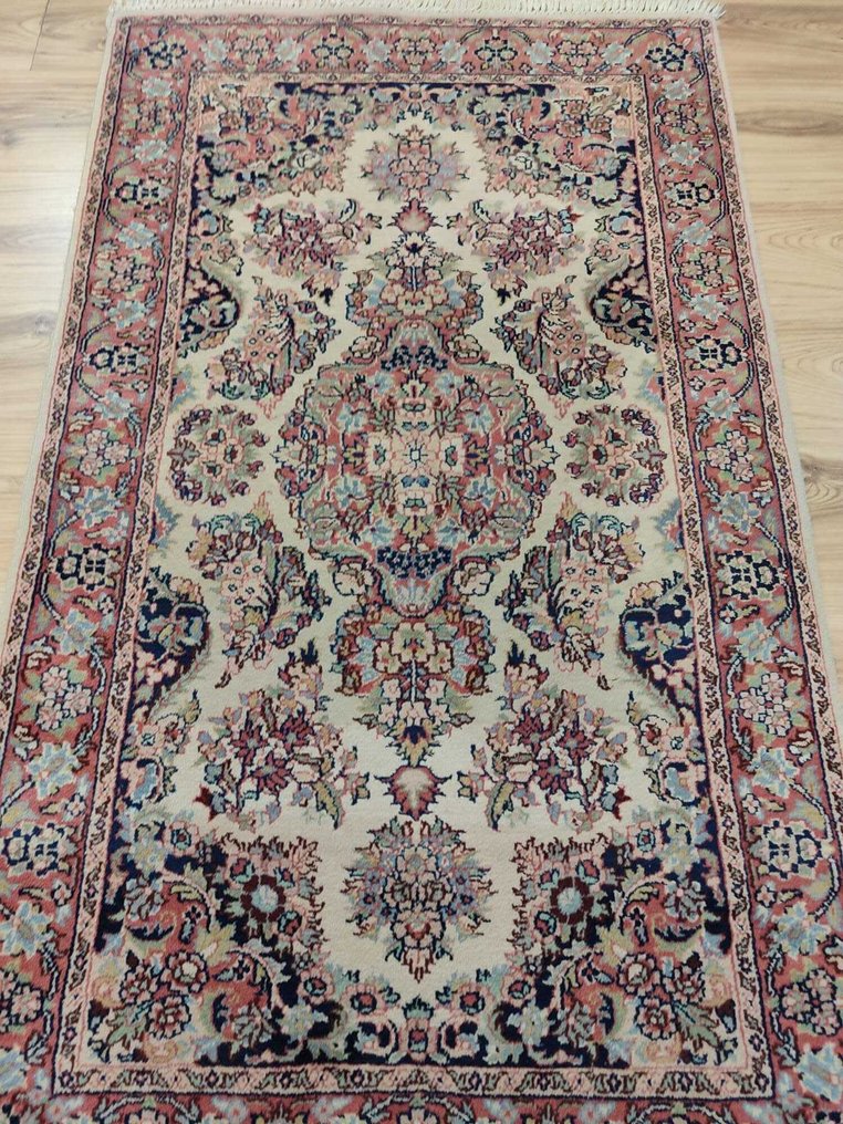 Sarouck - Tæppe - 1.6 m - 0.95 m - Blumen Royal fine #1.0