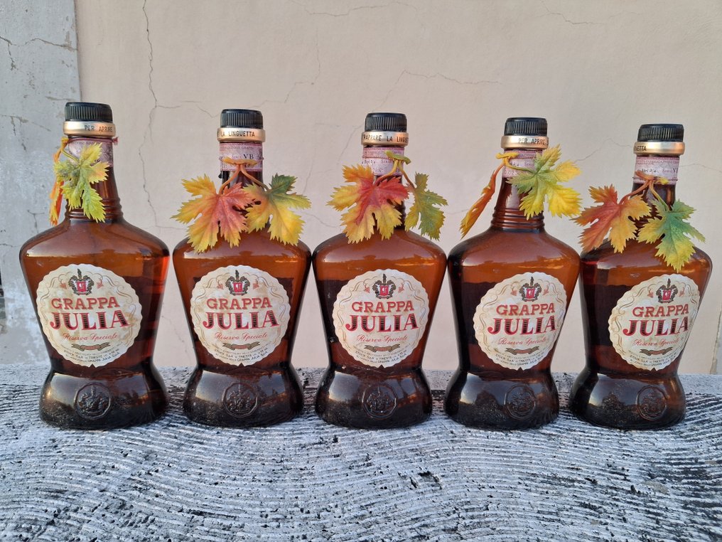 Stock - Grappa Julia riserva speciale - b. Jaren 1970 - 75cl - 5 flessen #1.0