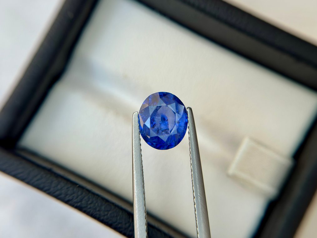 χωρίς τιμή ασφαλείας - 1 pcs  Μπλε Ζαφείρι  - 2.72 ct - Bellerophon Gemlab - Ζαφείρι Ceylon Μπλε #1.0