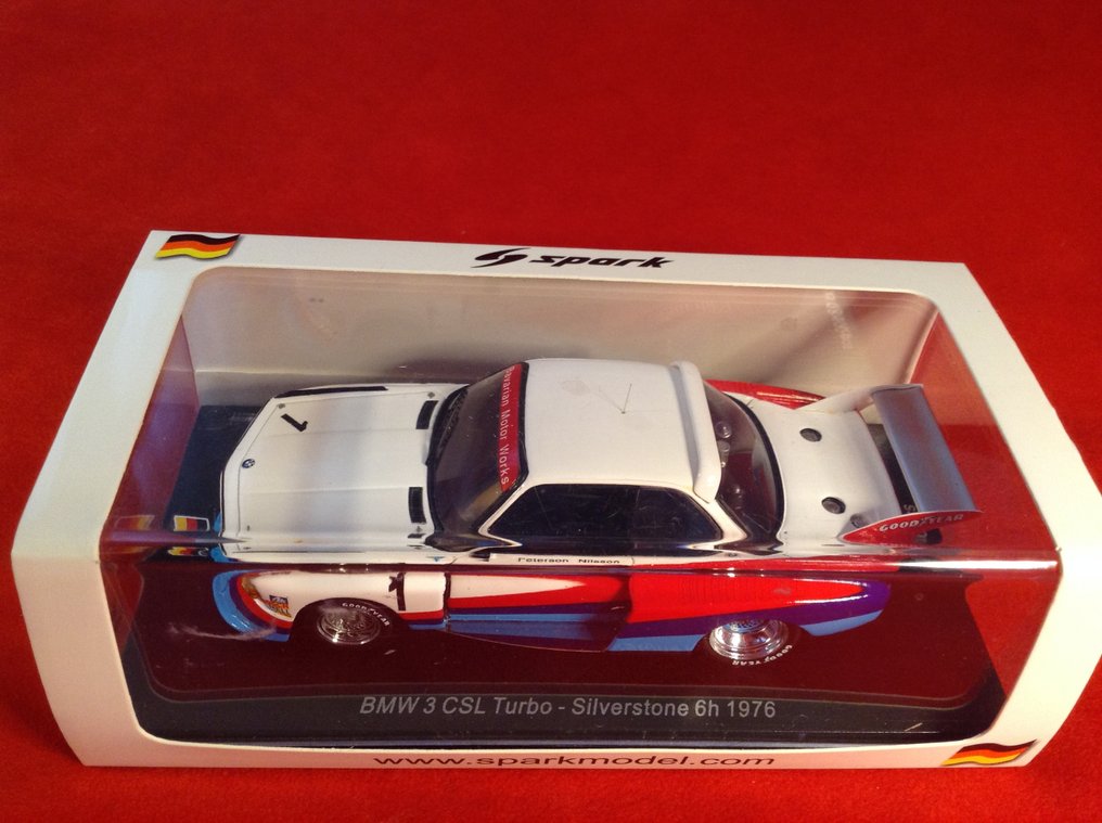 Spark 1:43 - Αγωνιστικό αυτοκίνητο μοντελισμού - ref. #SG376 B.M.W.3.5 CSL Turbo Gr5 BMW Teamworks 6h Silverstone 1976 #1 Peterson/Nilsson - Εξαιρετική ποιότητα - Περιορισμένης έκδοσης - Δύσκολα βρίσκονται σήμερα - Γερμανική σειρά αριθμημένη #1.0