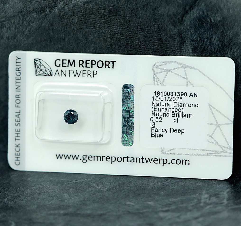 沒有保留價 - 1 pcs 鑽石 (經顏色處理) - 0.52 ct - 圓形 - I3 - Gem Report Antwerp (GRA) #4.3