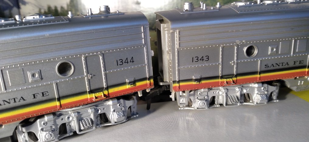 Fleischmann H0 - Diesel locomotive (2) - With original box - Santa Fe #1.0