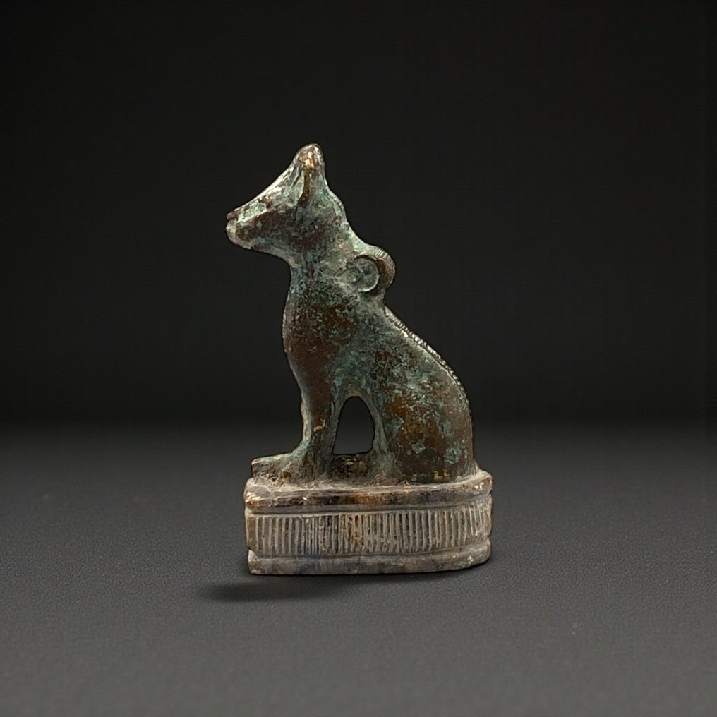 Αντίγραφο της αρχαίας Αιγυπτιακής Χάλκινο άγαλμα, καθήμενη θεά γάτα Μπαστέτ.  (χωρίς τιμή ασφαλείας) #3.2