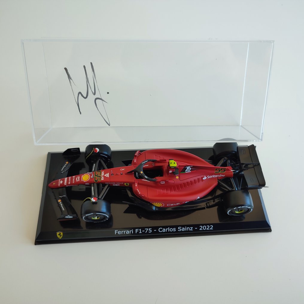 Ferrari - Carlos Sainz Jr. - 2022 - schaal 1/24 modelauto #1.0