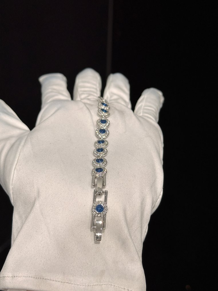 Swarovski - 雕塑, Crystal-encrusted bracelet - 0 cm - 水晶 #2.1