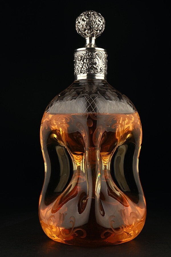 J.D. Schleissner Sohne - Decanter - .800 silver #1.0