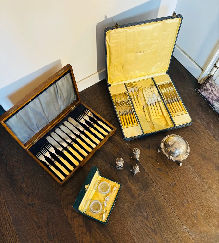 Σερβίτσιο τραπεζιού (7) - Ασημί, Κρύσταλλο, Βακελίτης, Επάργυρο #2.1