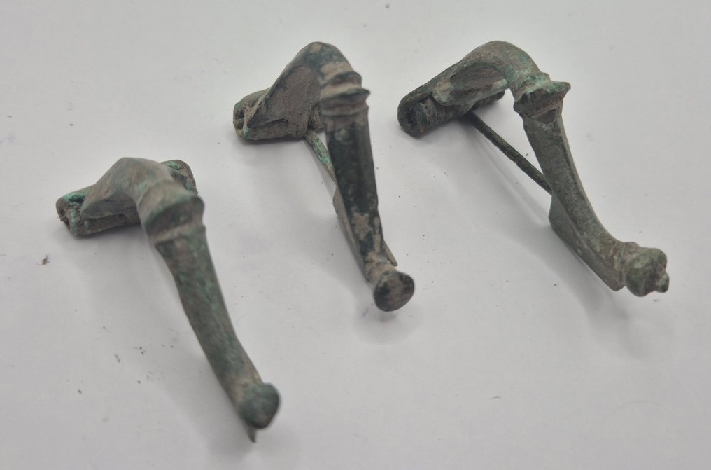 Αρχαίο ρωμαϊκό, Αυτοκρατορικό Μπρούντζος Περόνη της κνήμης  (χωρίς τιμή ασφαλείας) #3.2