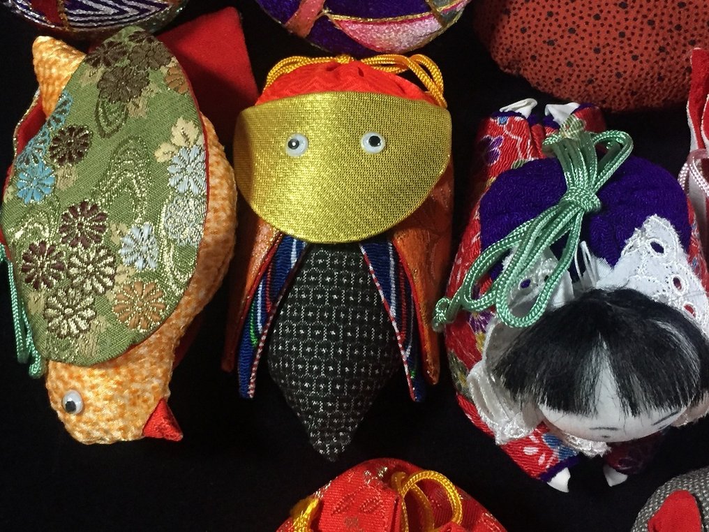 Japanese - Statue, Set of 19 / Japanese Vintage Chirimen Silk Decorative Doll Set - 0 cm - Silke #3.2