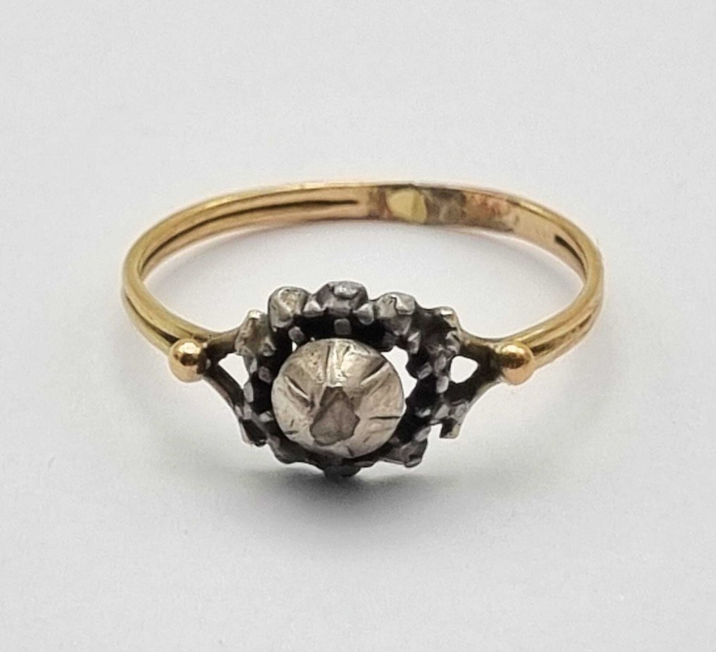 Ei pohjahintaa - 3-osainen korusetti - 14 kt. Keltakulta, Hopea - 0.20ct. tw. Timantti (Luonnollinen) - Timantti - Timantti asetettu hopeaan #4.3