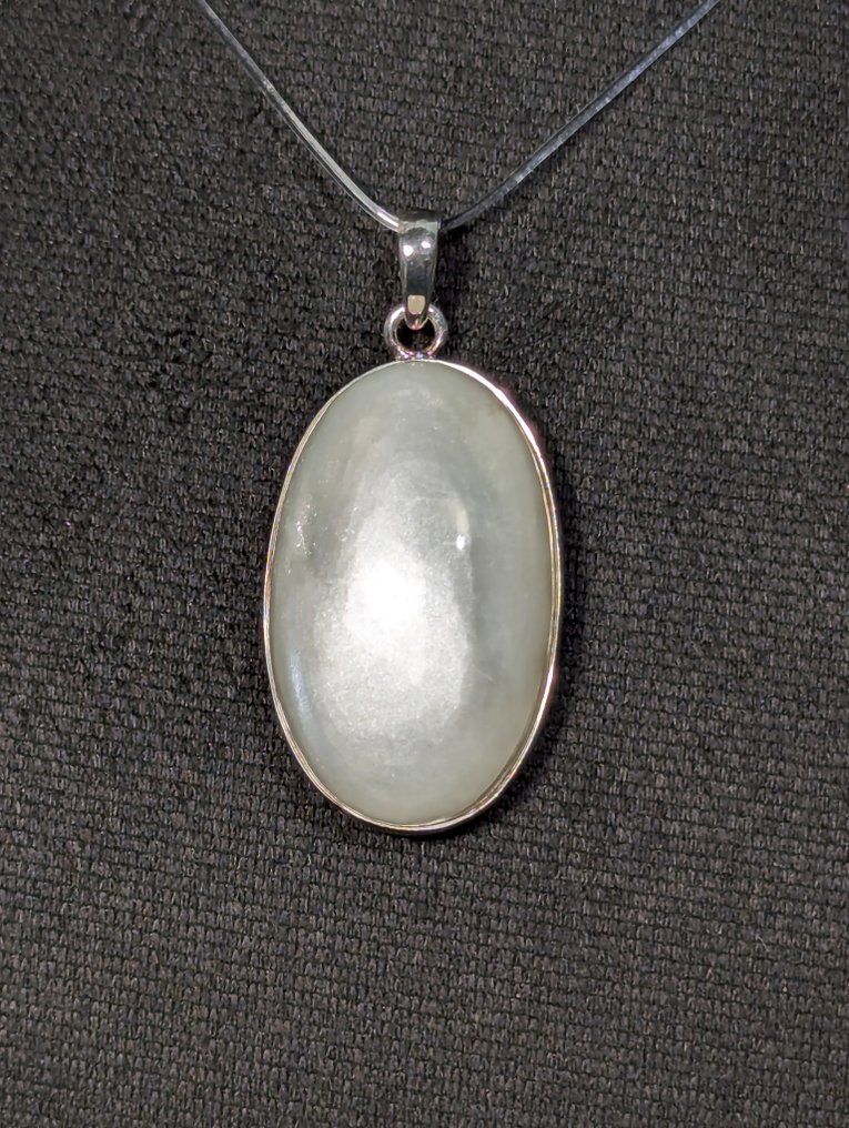 Bellissimo pendente in argento 925, impreziosito da moonstone naturale (adularia) proveniente dal - Ciondolo #2.1
