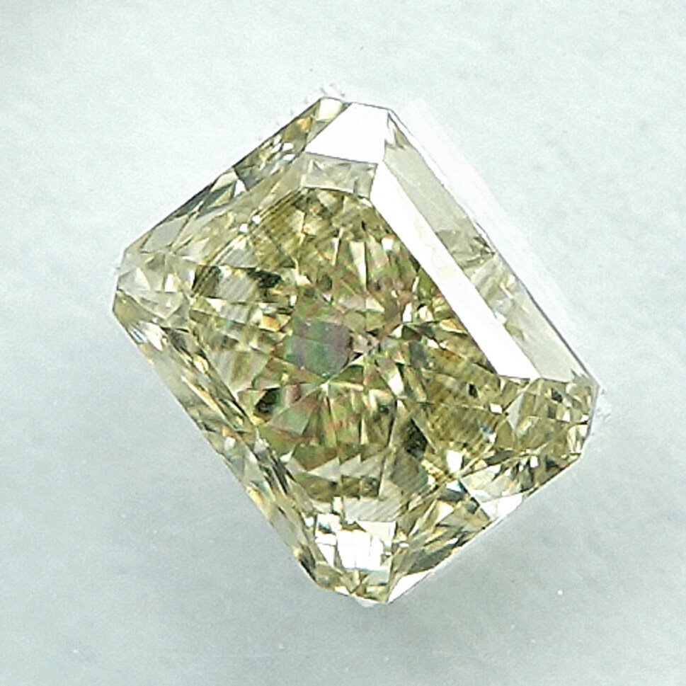 没有保留价 - 1 pcs 钻石  (天然色彩的)  - 0.54 ct - 矩形 - Fancy light 黄色 - SI1 微内含一级 - 国际宝石研究院（IGI） #1.0