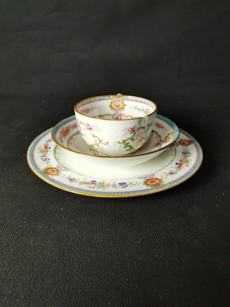 Cauldon England - Fiori e dorato - Tazza da tè con piattino - Kopp och fat (3) - Porslin #2.1