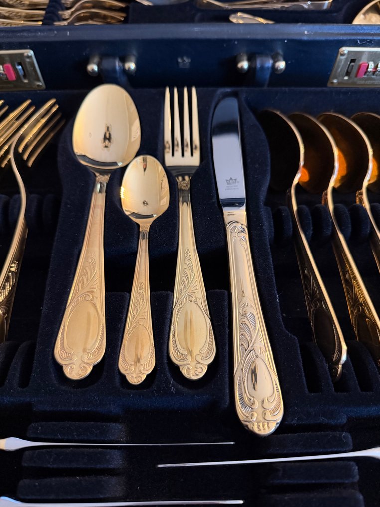 Dinner set for 6 (40) - Gold - SBS #1.0