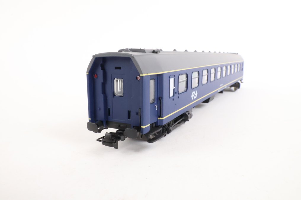 Heris H0 - 12212 - Modelltog passasjervogn (2) - Plan N vogner, tidsperiode IV - NS #4.3