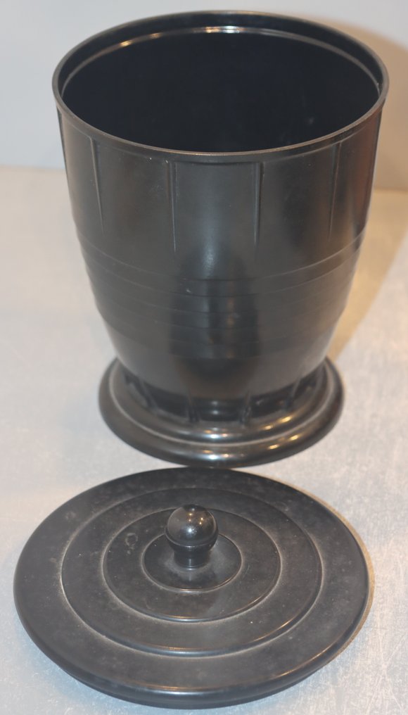 Docteur Zizine, Cromwells, Seaforth, Sawyers, Pifco - Box (9) - Bakelite #2.1