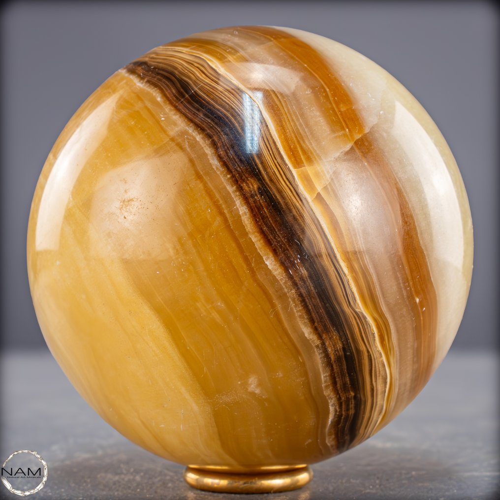 Majestic aragonite sphere The masterpiece of the Earth in golden-brown harmony.- 1195.81 g #4.3