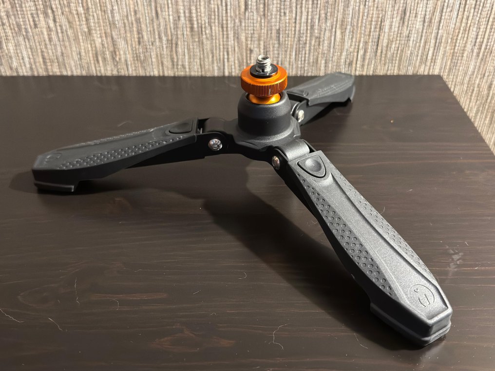 Onbekend Alana monopod in Metallica State Grey Monopied #4.3