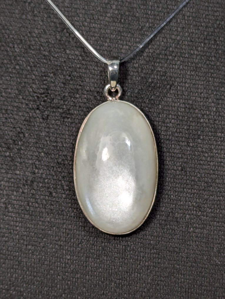 Bellissimo pendente in argento 925, impreziosito da moonstone naturale (adularia) proveniente dal - Ciondolo #1.0