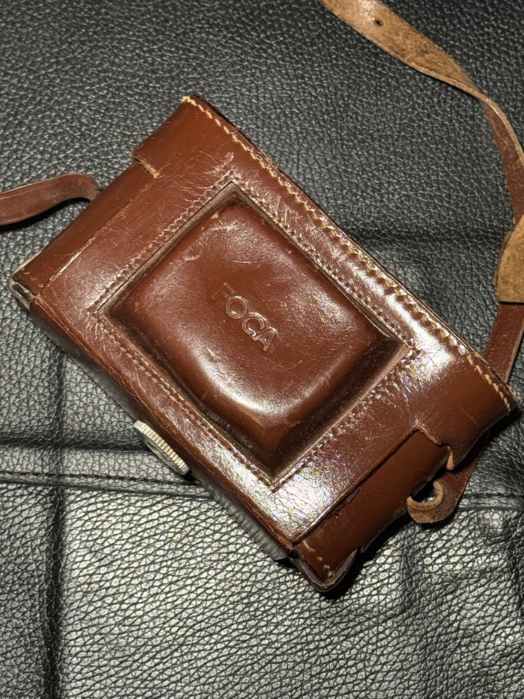 Foca Universal with leather case | Aparat analogowy #1.0