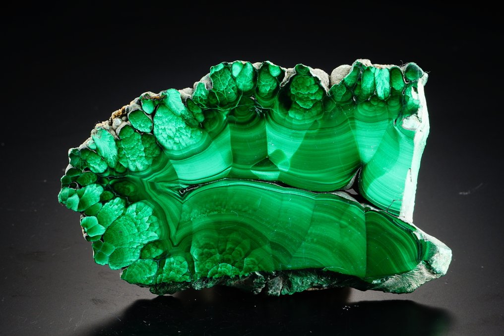 抛光条纹孔雀石片 - TOP pattern - 自然 - 两面抛光 - 无底价 - 高度: 8.2 cm - 闊度: 5 cm- 69 g #2.1