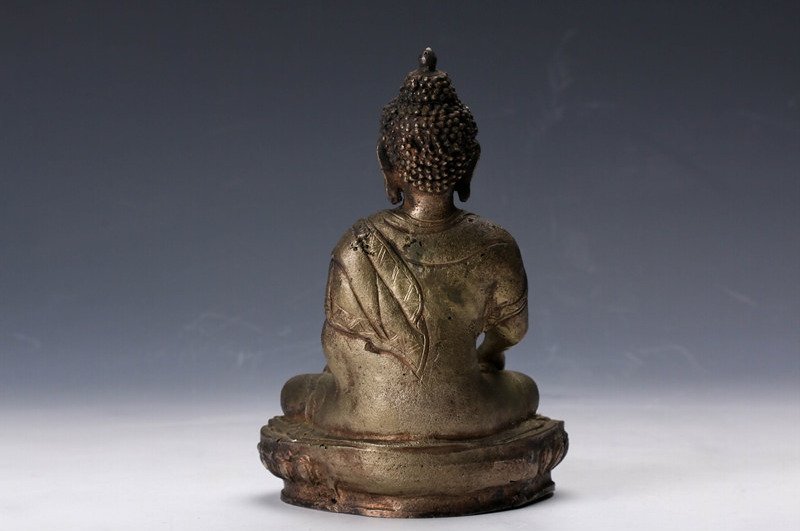 Καθιστός Βούδας Σακιαμούνι – Χάλκινο Αγαλμα, Υψίπεδα του Ιμαλάι, Τιβέτια Βουδιστική τέχνη. - Ορείχαλκος - 21ος αιώνας #3.2