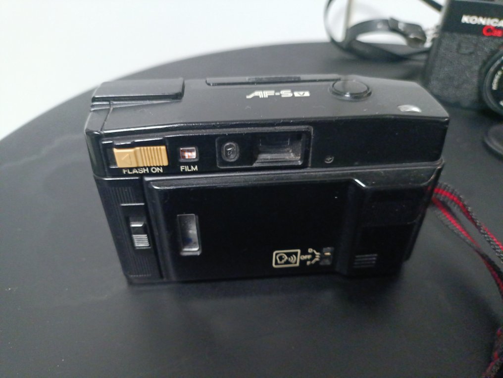 Konica, Minolta, Porst, Sucherkamera, Konvolut C35 / AF-SV / Hi-matic SD / 135E Câmera com visor #3.2