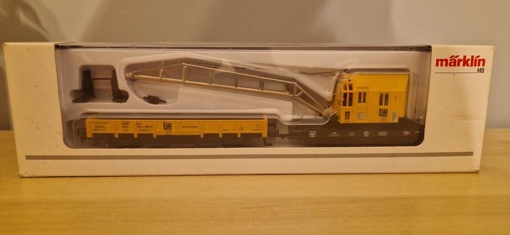Märklin H0 - 46715 - Wagon de marchandises pour trains miniatures (1) - Camion-grue, dans sa boîte d'origine, numérique - Leonhard Weiss #1.0