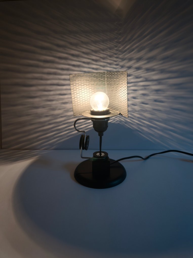 Lamperti - Candeeiro de mesa - Mod. 9595 - Metal - Lâmpada articulada #3.2